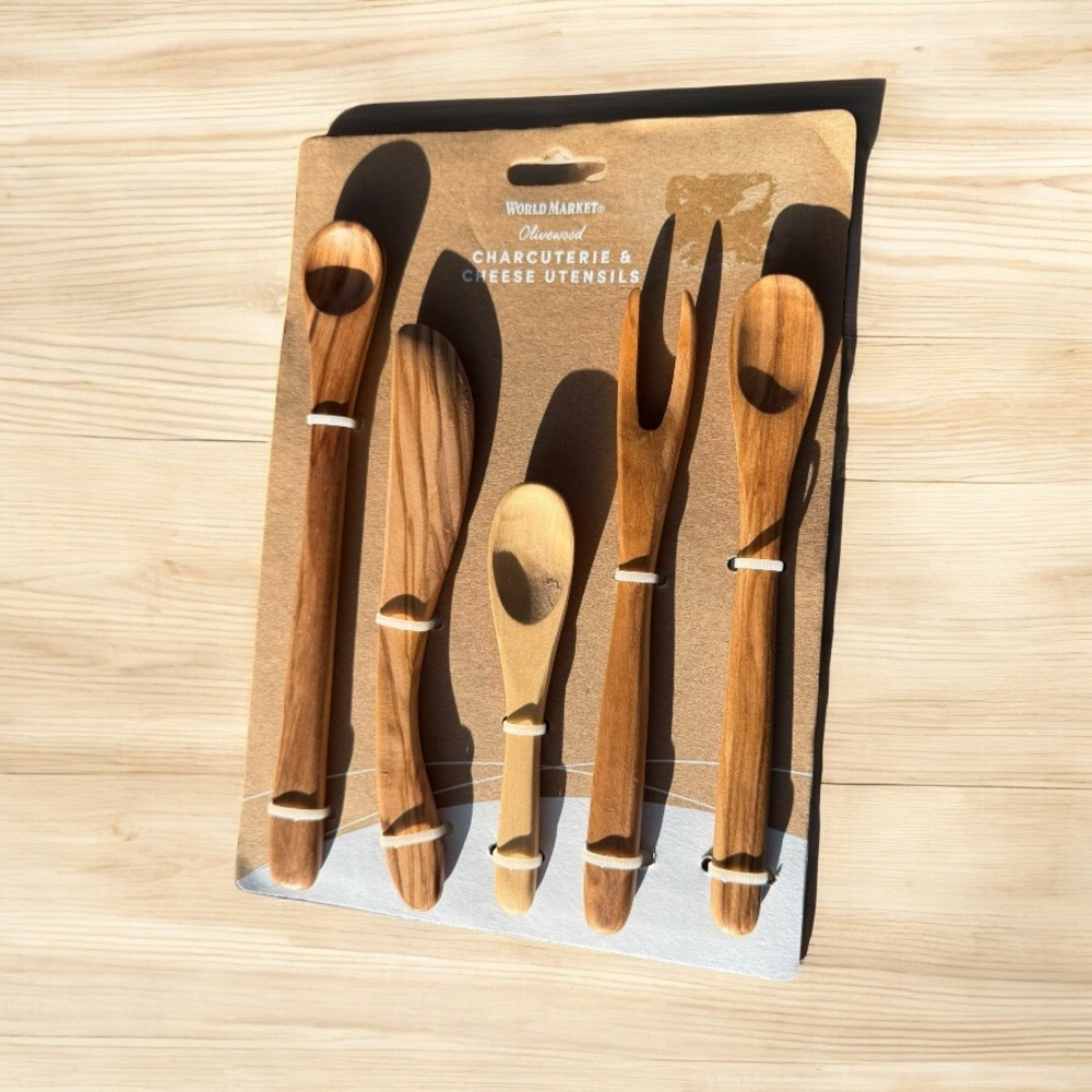 NIP WORLD MARKET OLIVEWOOD CHARCUTERIE & CHEESE UTENSILS – 5-PIECE